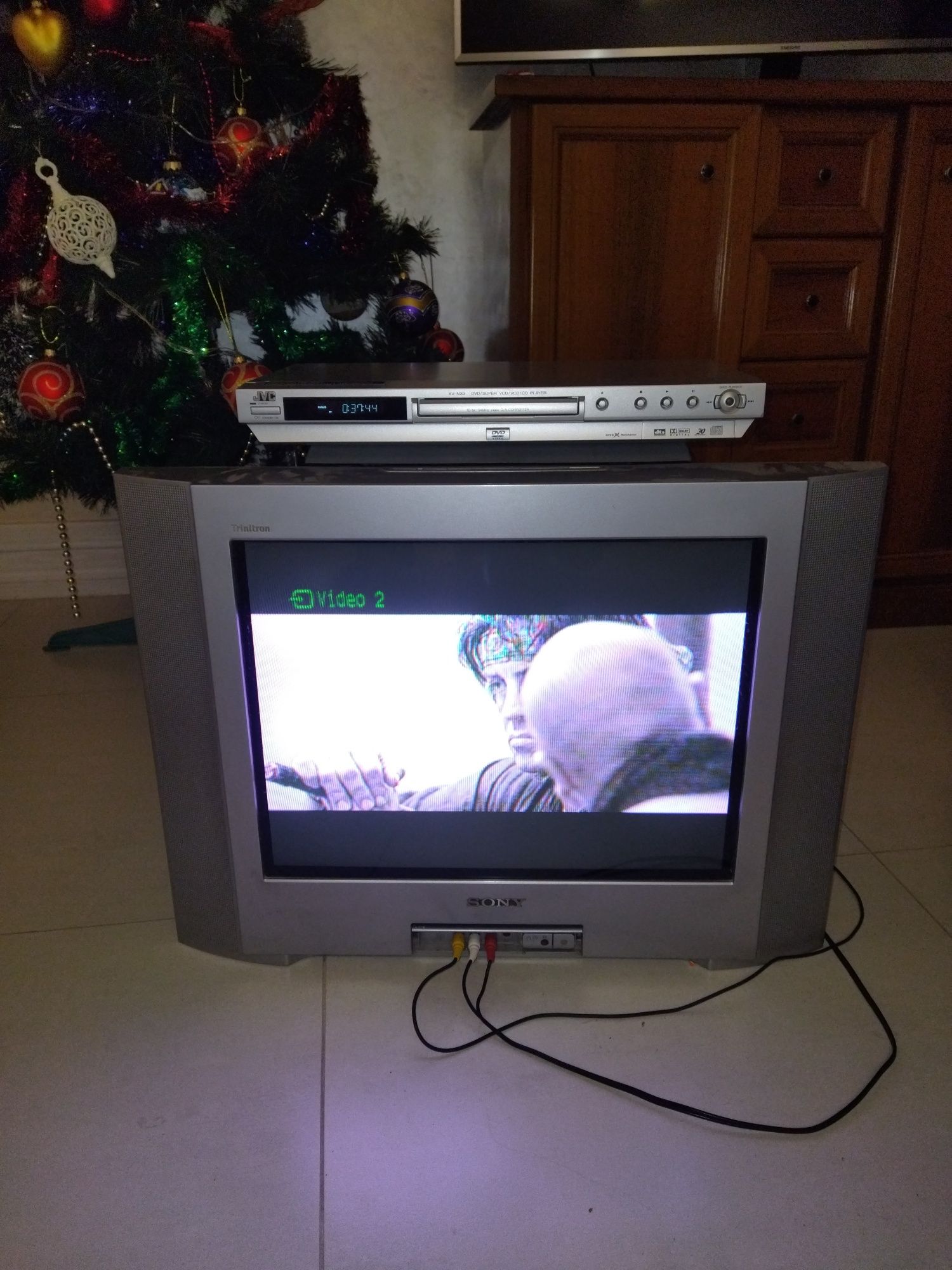 Телевизор SONY Trinitron