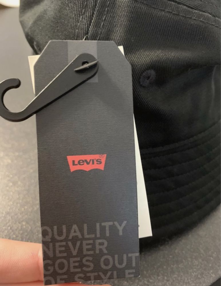 Kapelusz bucket hat levi’s