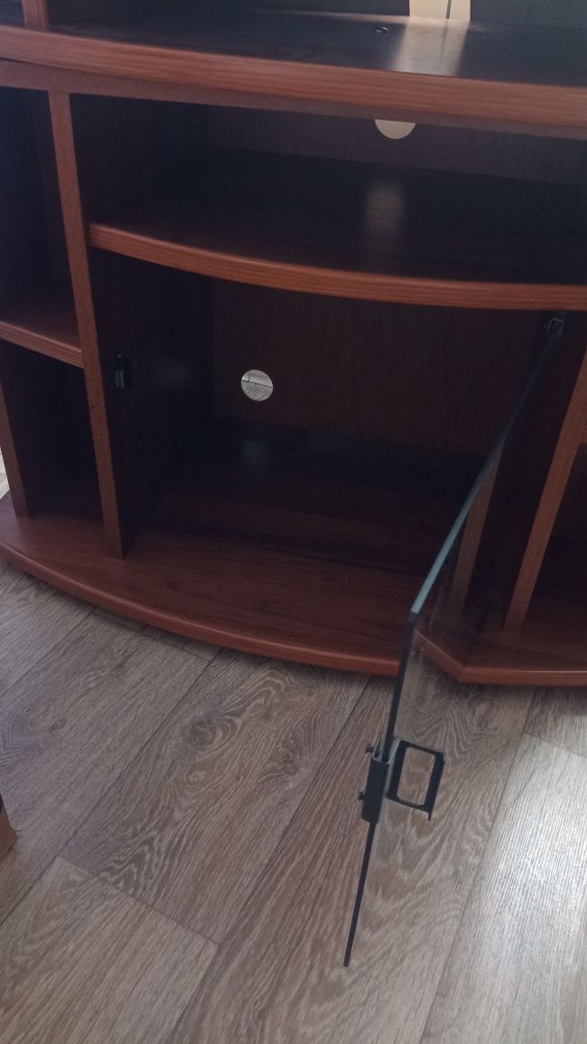 Szafka pod telewizor