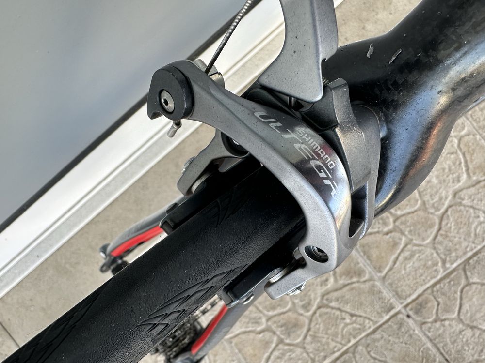 Bicicleta de estrada em Carbono - 11v