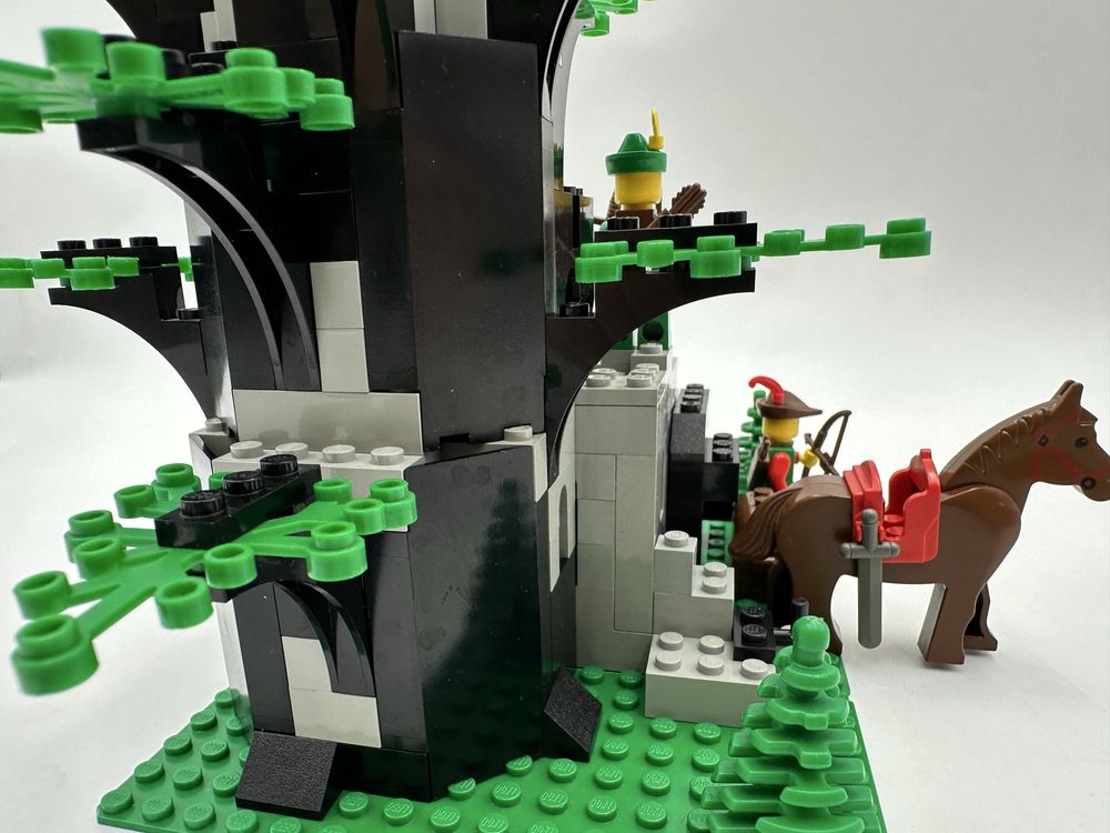 Lego 6066 Castle Camouflaged Outpost BOX