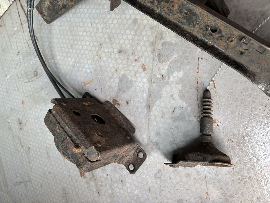 Механізм кріплення запасного колеса Peugeot Boxer 3 2006-2014 рік