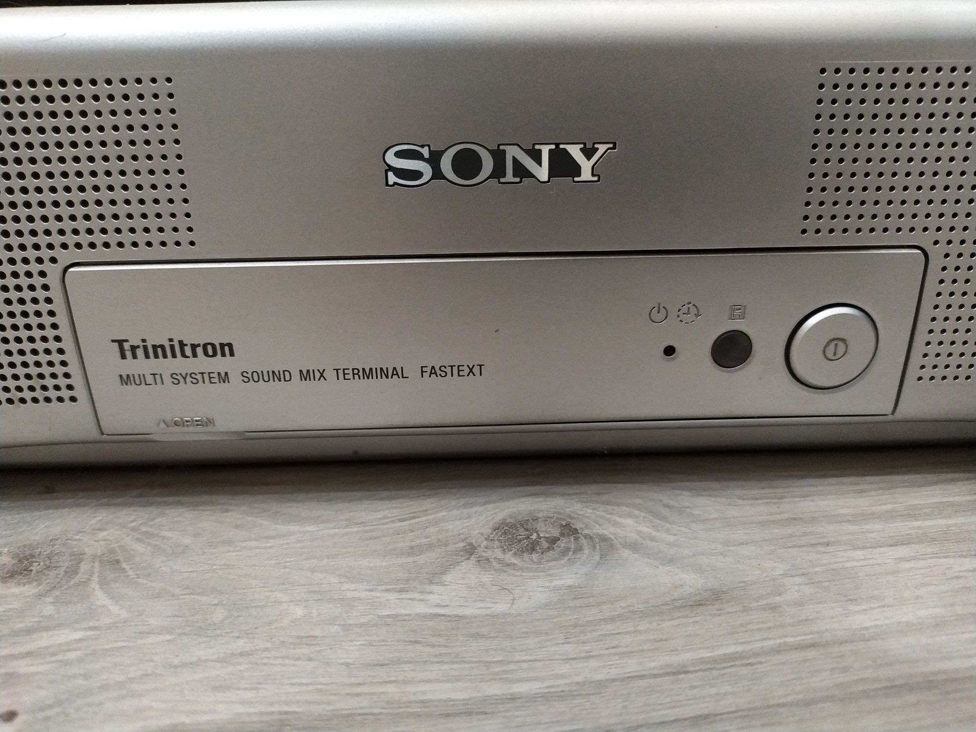 Телевізор Sony Wega Trinitron