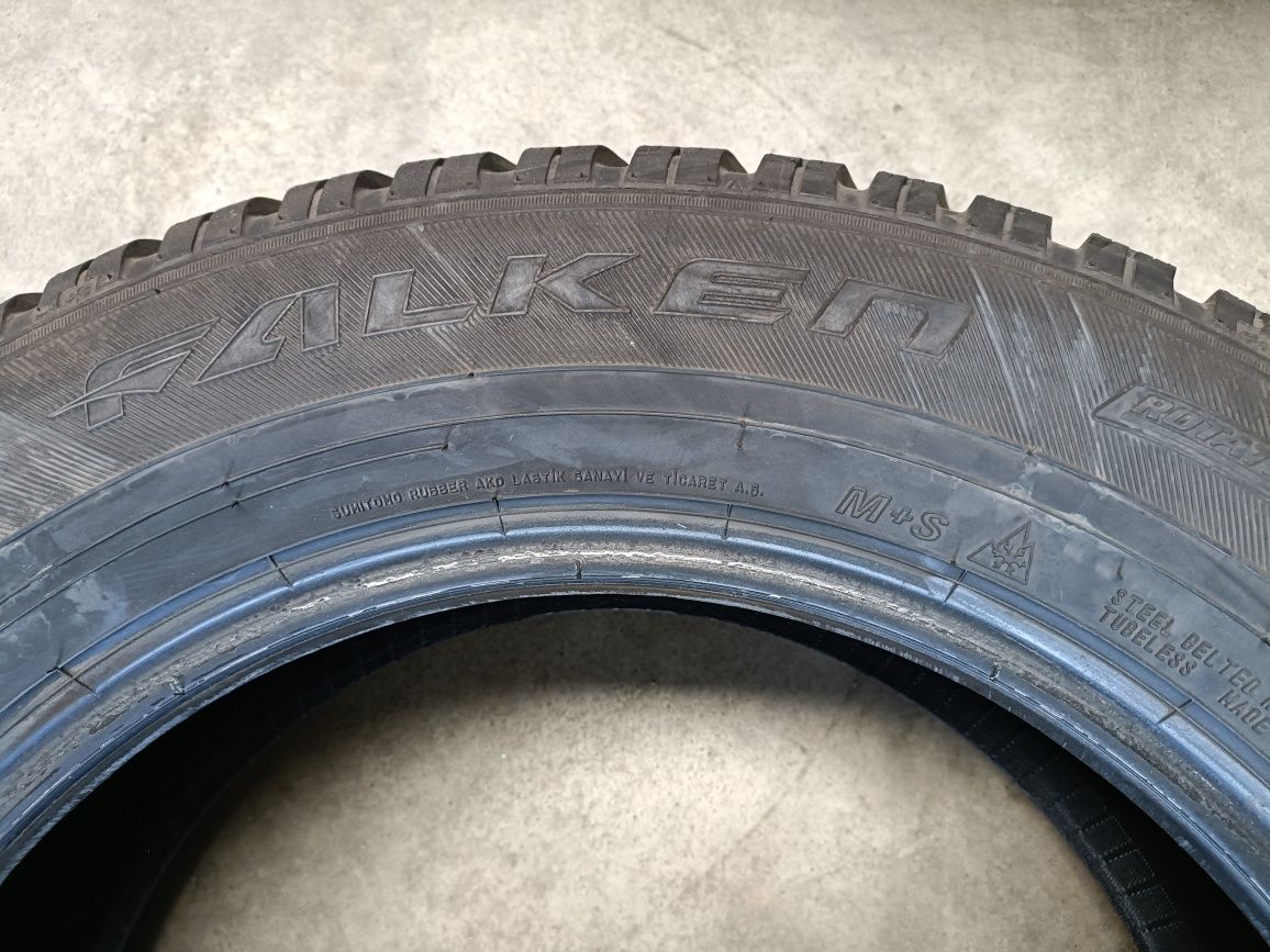 Opony zimowe Falken EuroWinter HS01 SUV 215/65R17 99H