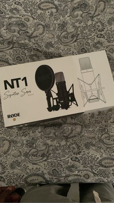 Microfone Condensador (Rode NT1)