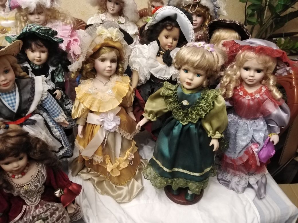 фарфоровые куклы (частная коллекция)