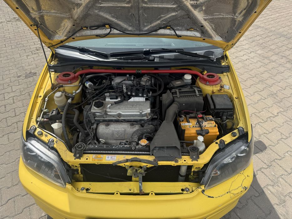 Продам Mitsubishi Lancer 2002