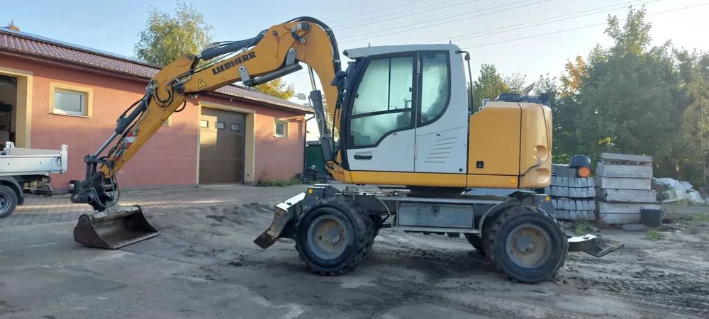 Liebherr A 912 Compact Litronic  Sprzedam koparkę kołową Liebherr A 912 Compact Litronic 2019r