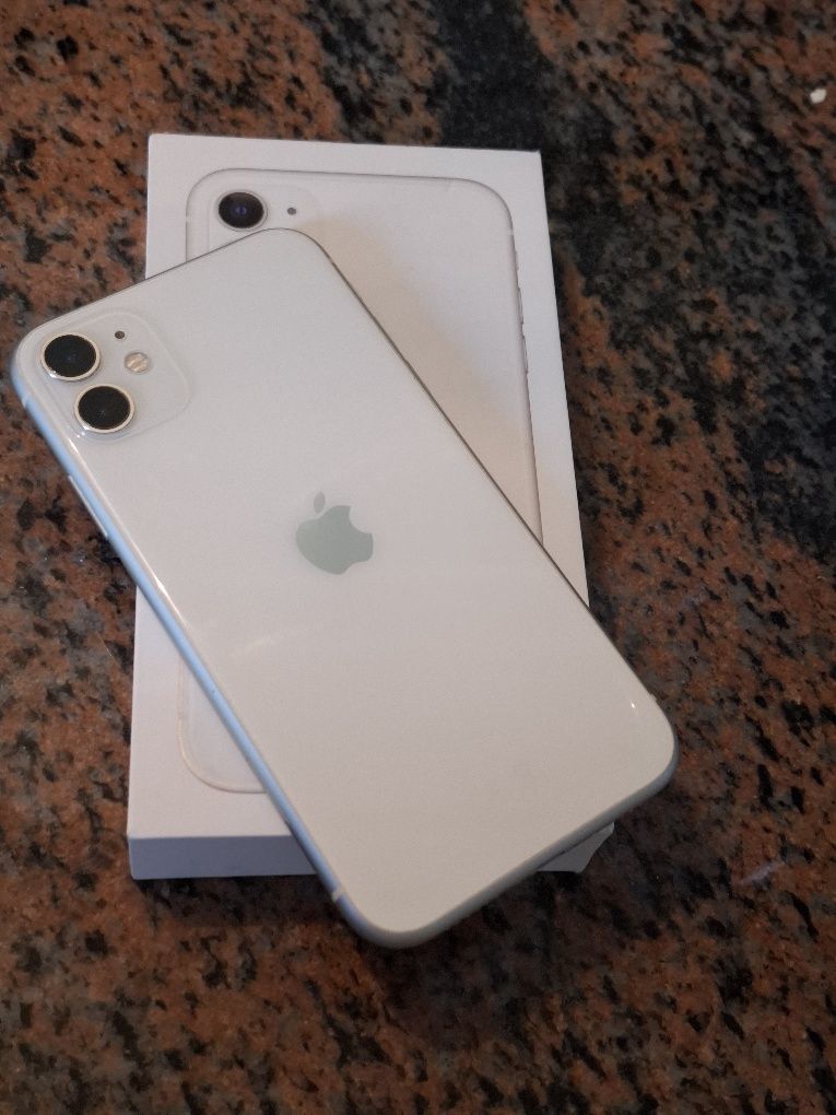 Sprzedam iPhone 11  64gb