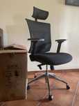 Cadeira ergonómica de escritório