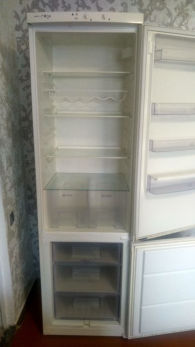 Холодильник Zanussi, Samsung,Lg, Bosch