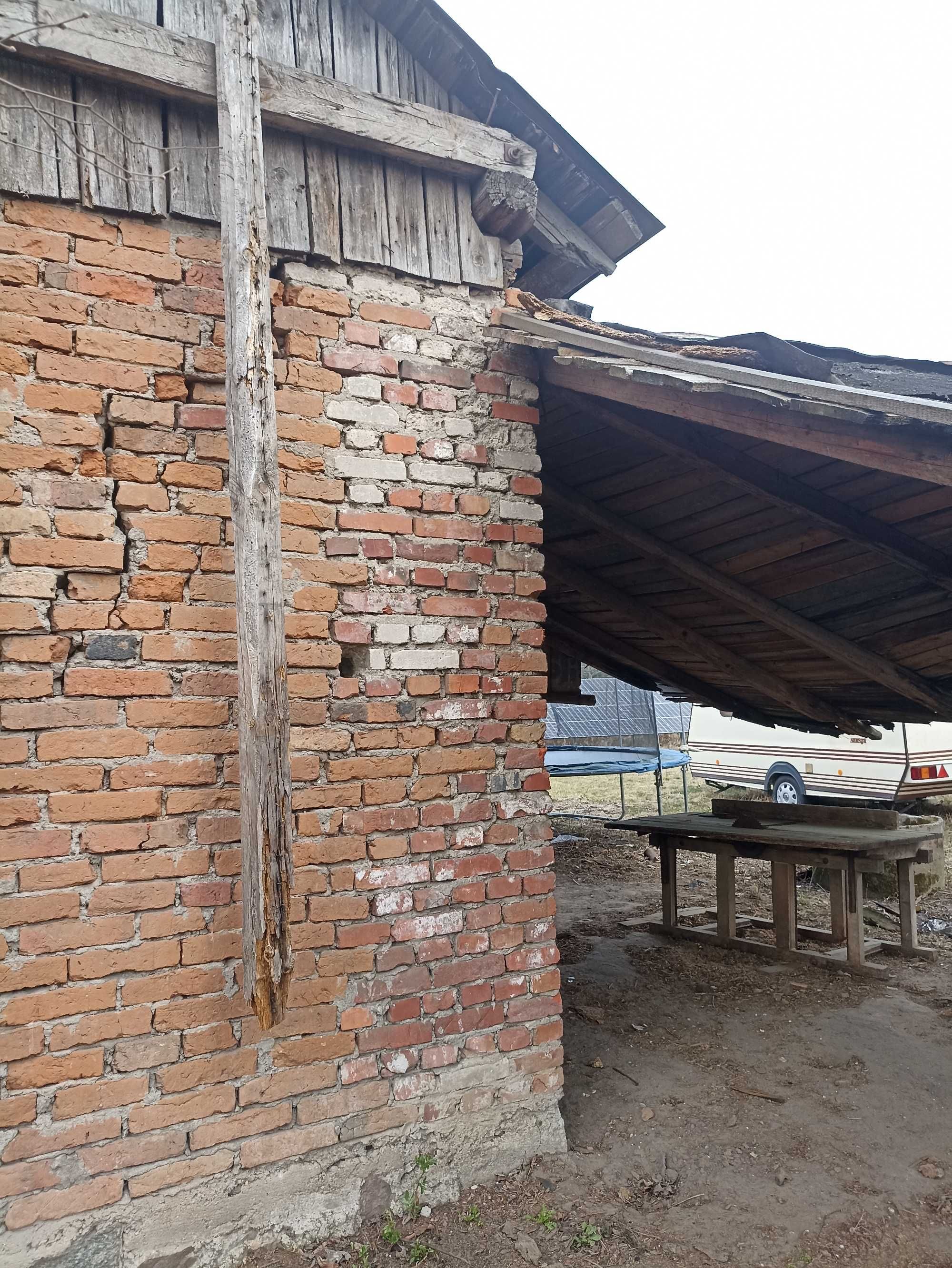 Zlecę rozbiorkę stodoły.