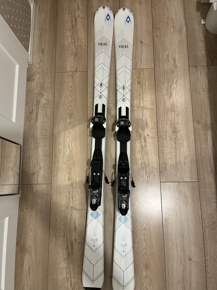 narty damskie volkl 141-150  biale prawie nowe