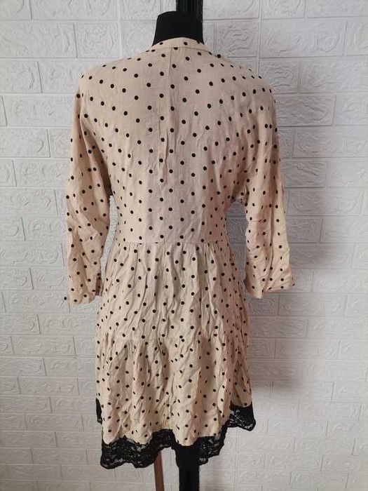 Sukienka śliczna w groszki stan idealny rozmiar M cena 1 5zł