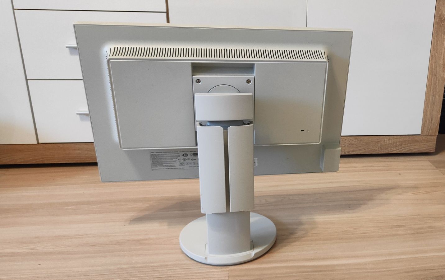 Monitor Nec MultiSync EA244WMi  - 24" - rezerwacja do czwartku