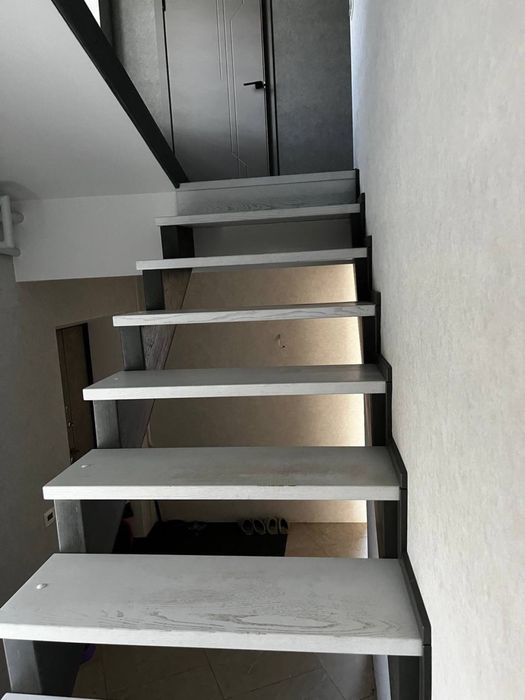 Продам будинок у м. Марганець