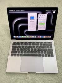 MacBook Pro 13 2017 (2019) 2,3 core i5/8/128 ідеальний стан