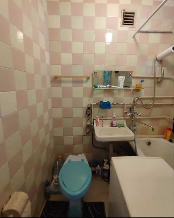 2к в центрі міста житл.стан