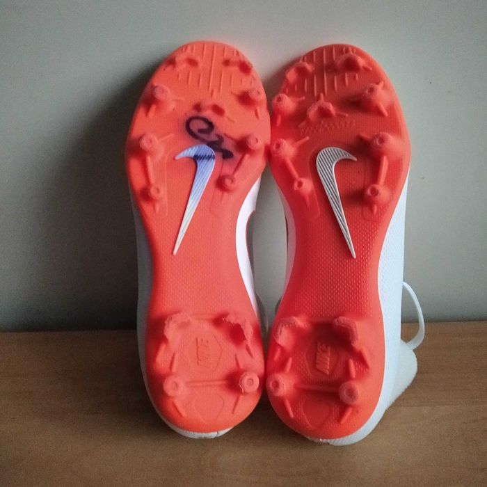 Buty piłkarskie NIKE Mercurial Superfly Club MG roz.eu-36.5