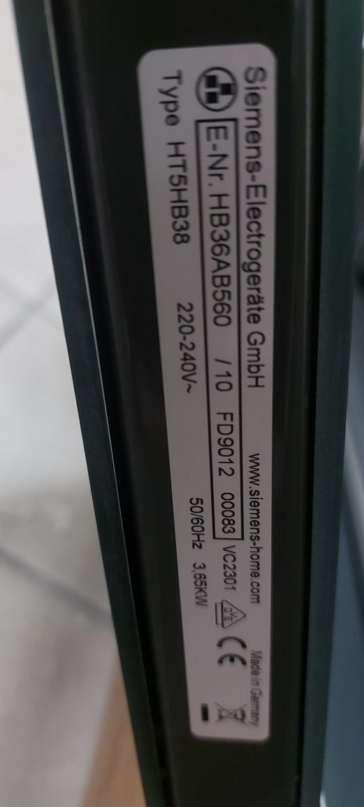 Духовка електрична Siemens HB36AB560