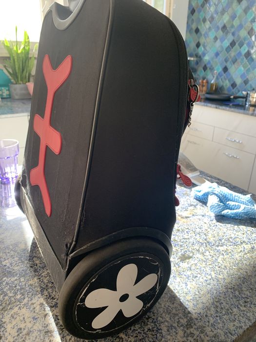 Nikidom plecak na kółkach