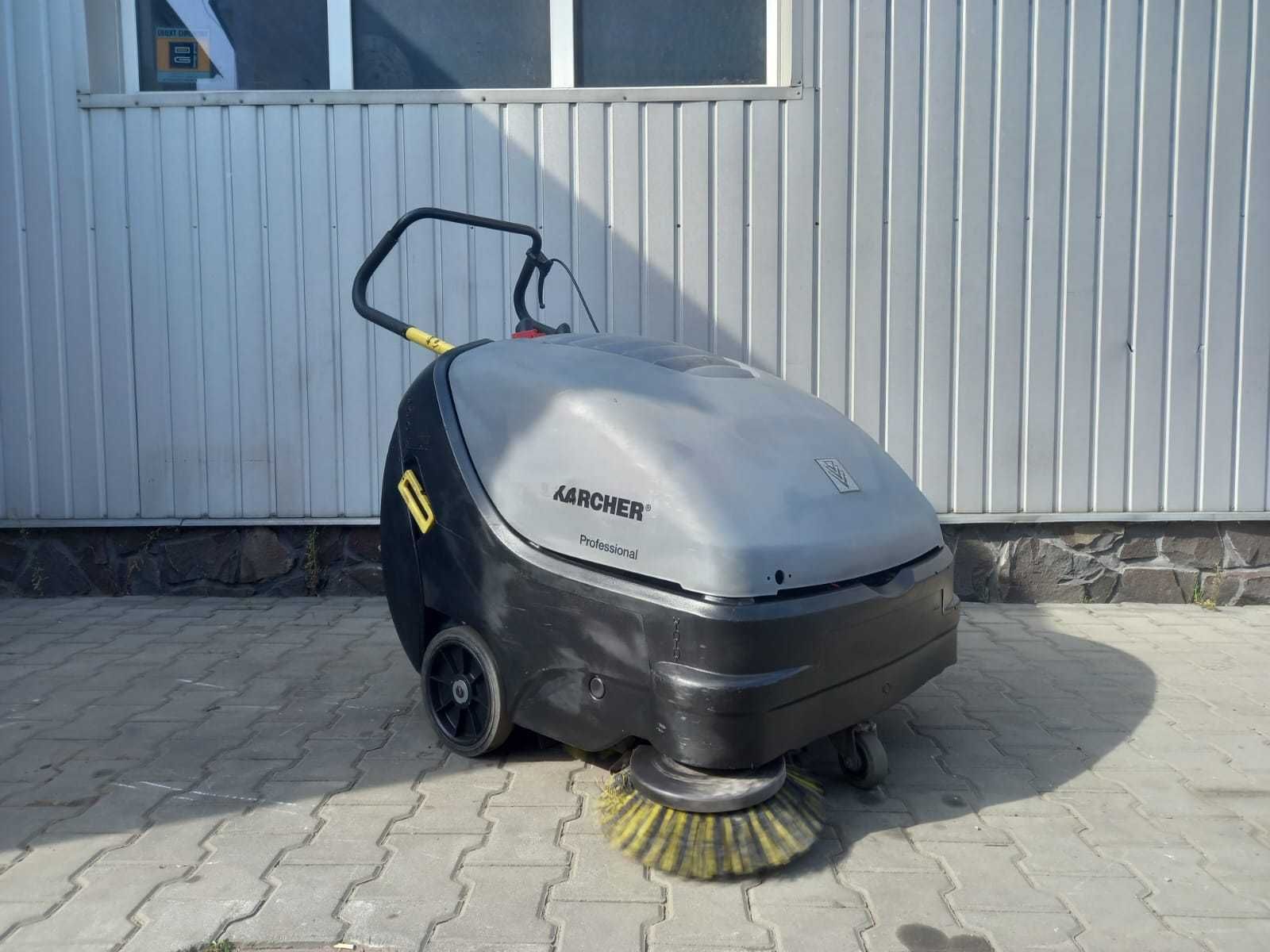 Profesjonalna zamiatarka Karcher KM 85/50 W Bp