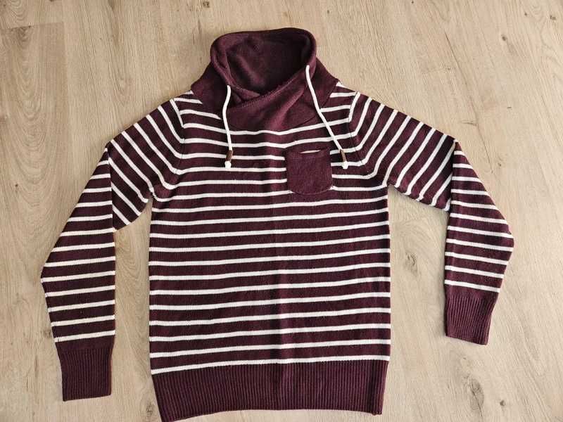 Sweter męski DMG, rozmiar M – przy kołnierzu sznurek