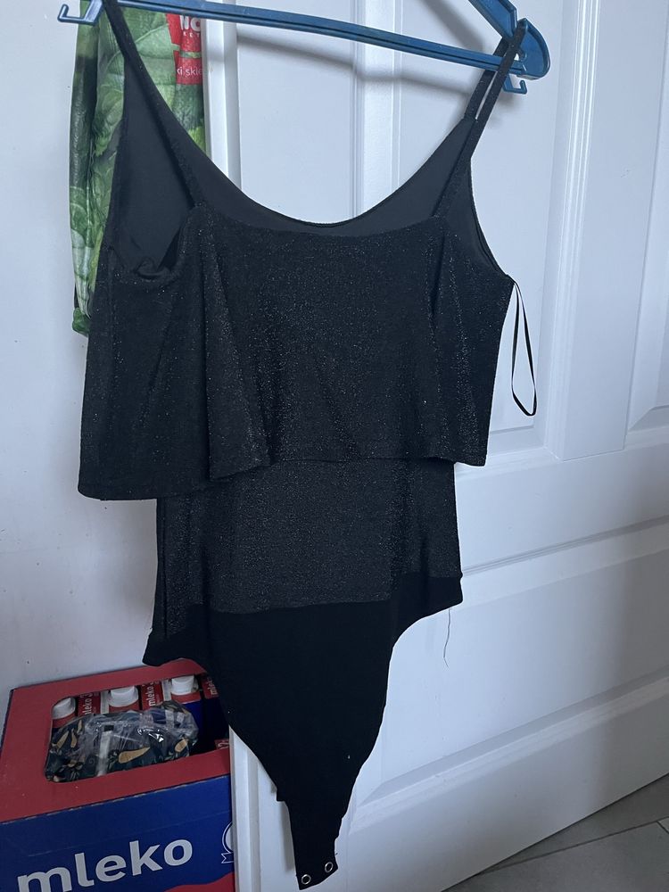 Piękne świecące body Cropp roz. S
