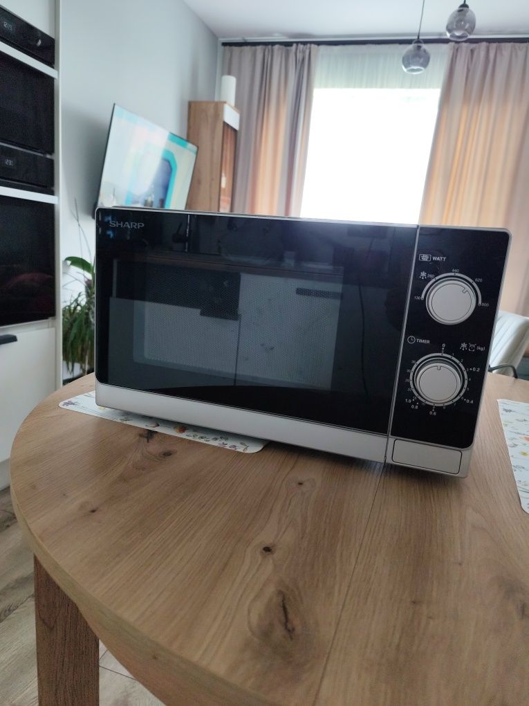 Mikrofalówka SHARP Nowa