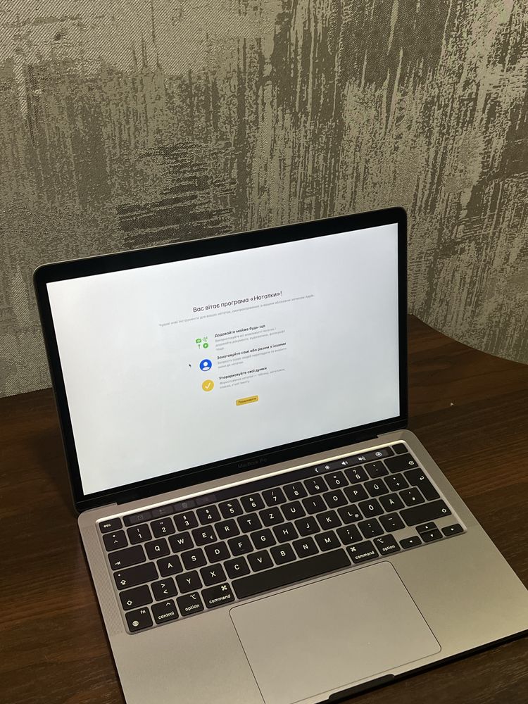 Macbook pro 13 M1 8/256 / 93% акб