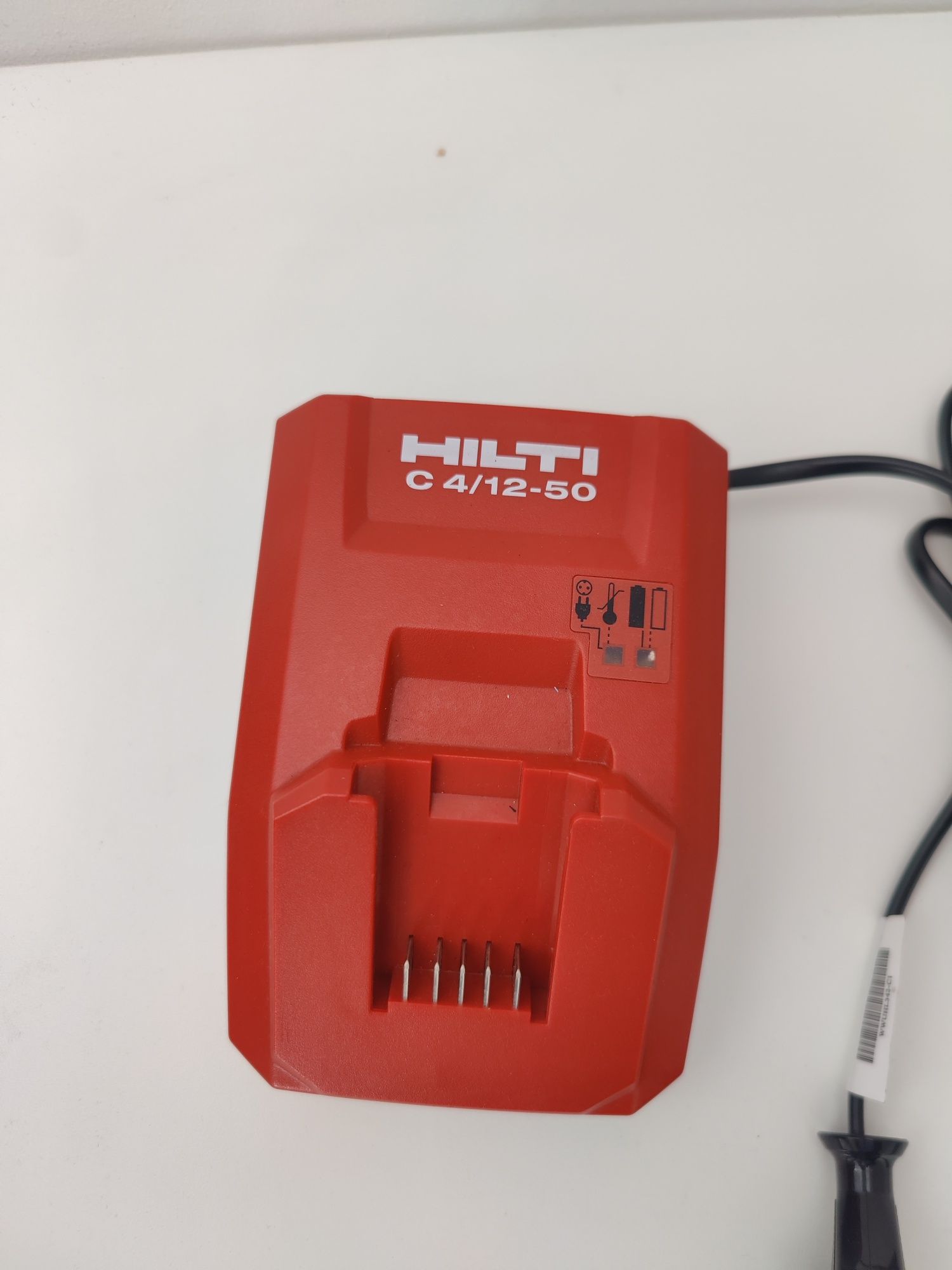 Nowa ładowarka sieciowa Hilti C 4/12-50