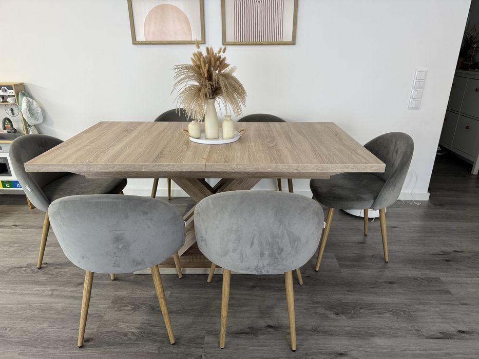 Mesa extensível + 6 cadeiras