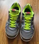 Buty Nike Revolution model 2012, rozmiar 39
