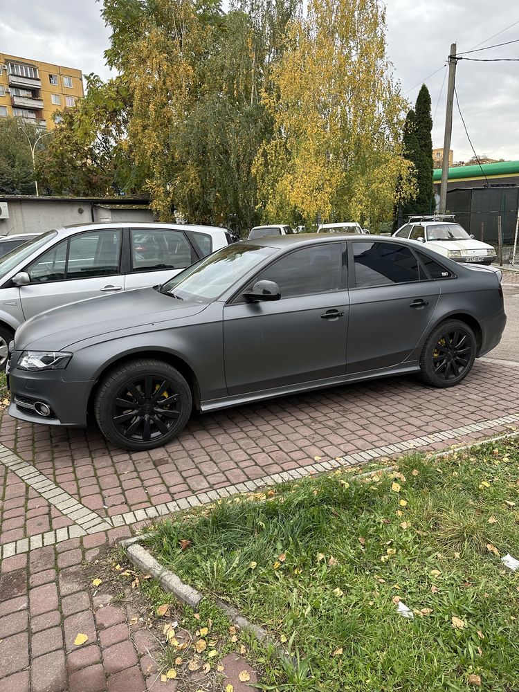 Авто audi a4