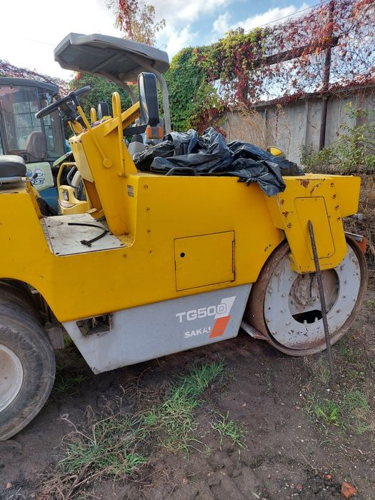 Продам дорожний коток Sakai