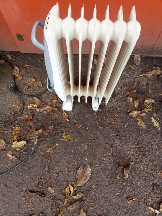 Масляные  обогреватели  2 квт в рабочем состоянии