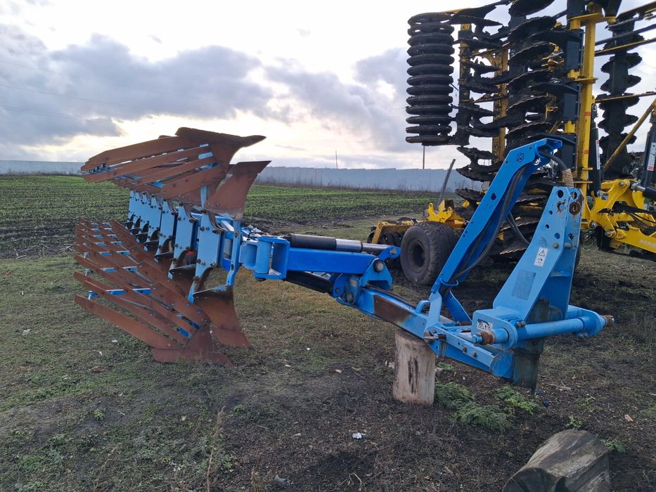 Продам Плуг 6+1 Lemken Diamant 11