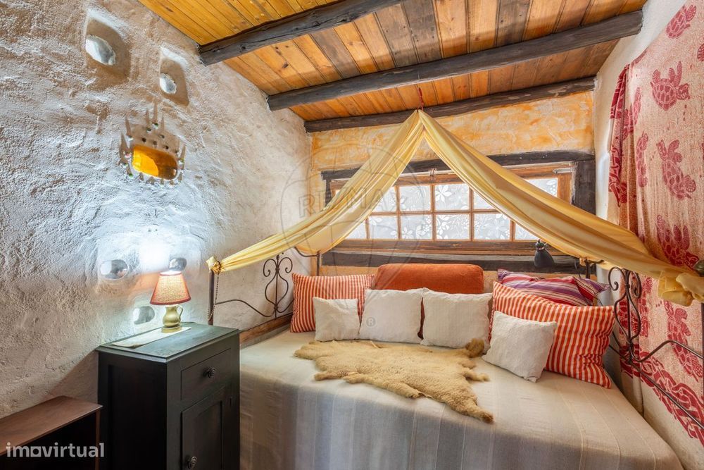 Moradia T4 para venda