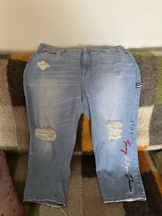 Джинси вкорочені,стильні.