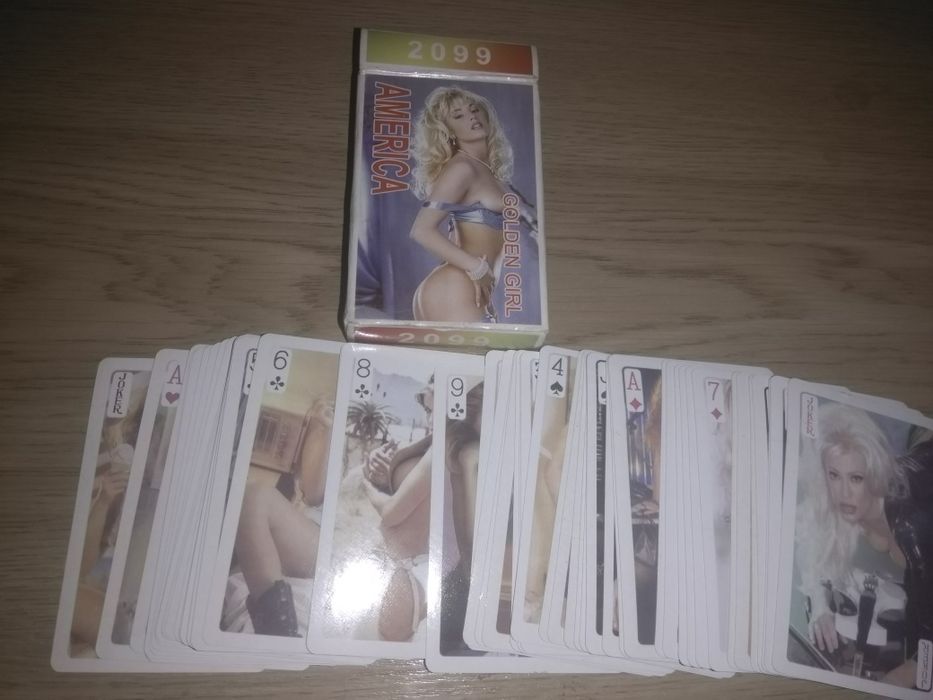 Колода сувенирных игральных карт