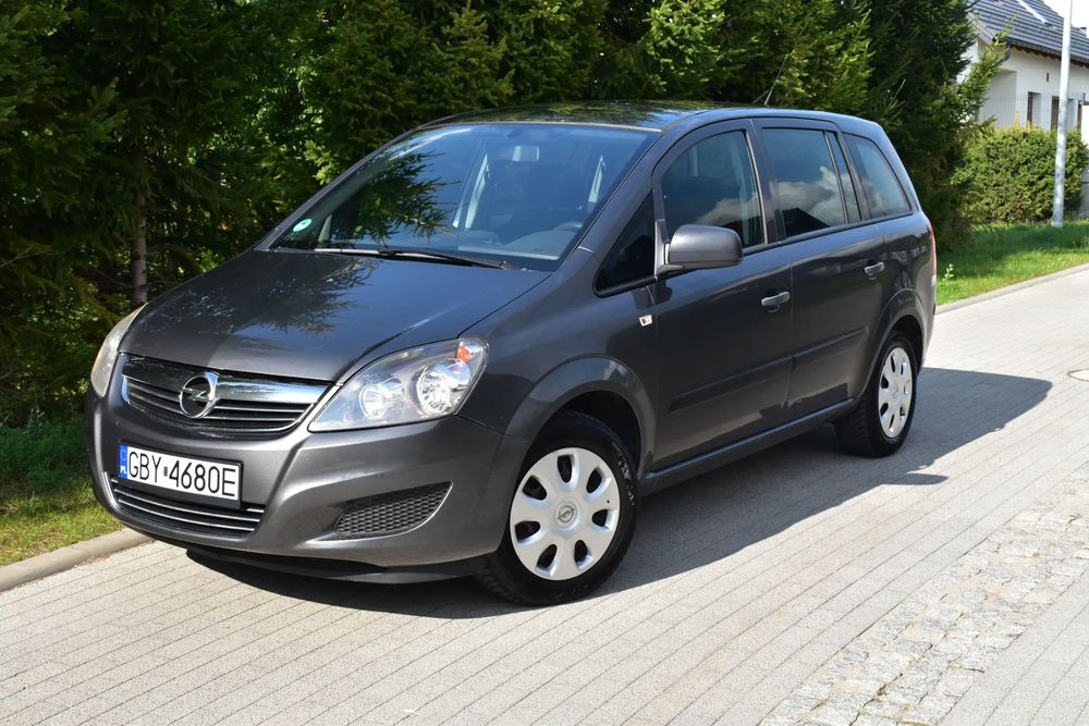 Opel Zafira 1,6 16V * KLIMA * 7 osób * doinwetowana * pomorskie