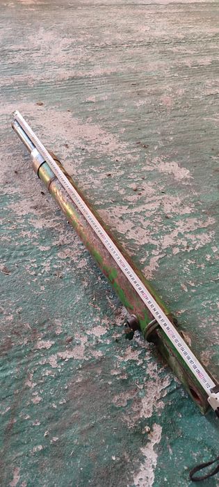 Гідроциліндр підйому жатки John Deere 1075, 1085, 1065