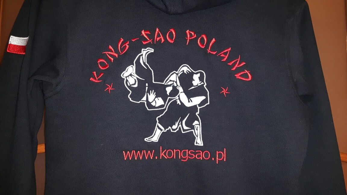 Bluza czarna z kapturem Kong Sao trening