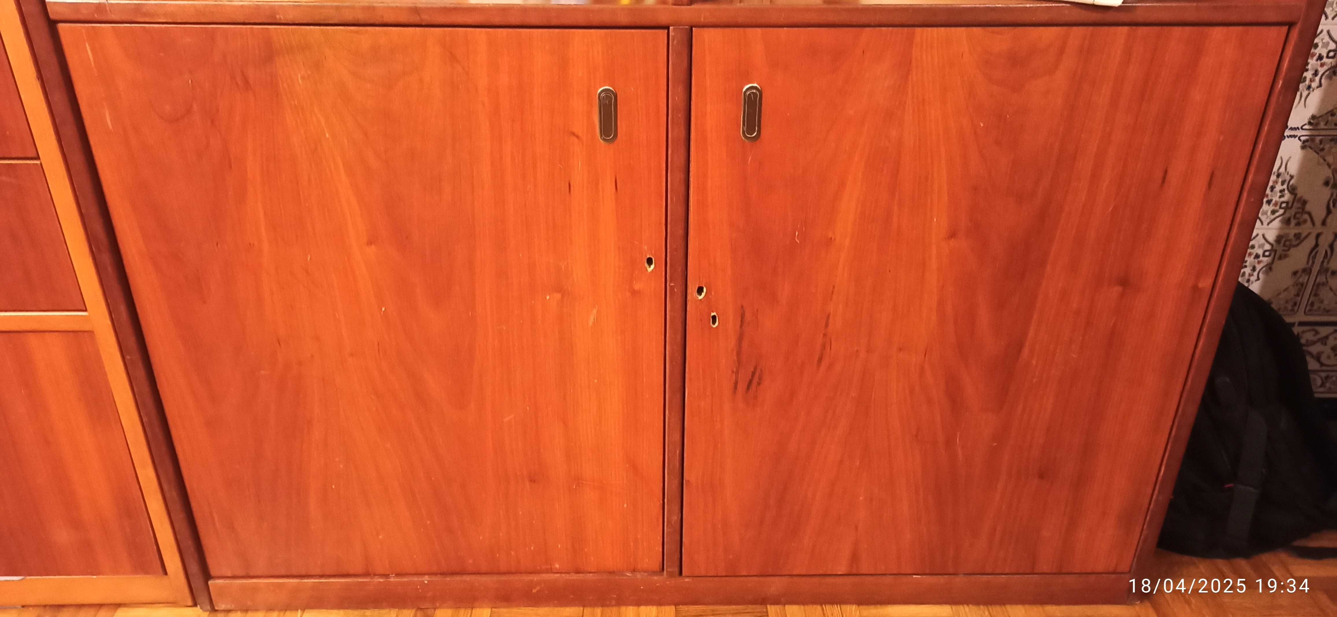 Móvel resistente para Sala/Quarto