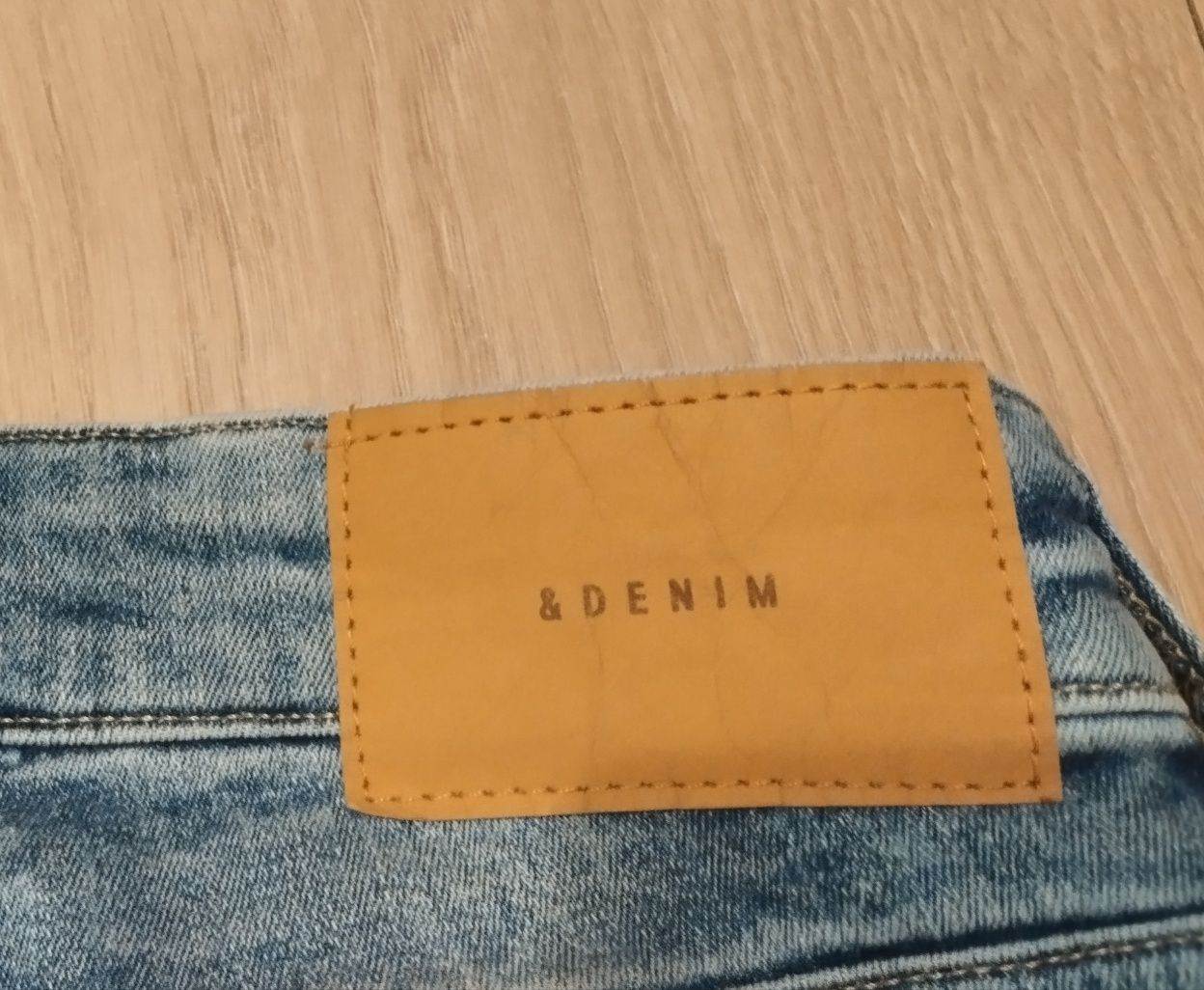 Eleganckie spodnie jeansowe chłopięce H&M (rozmiar: 33)