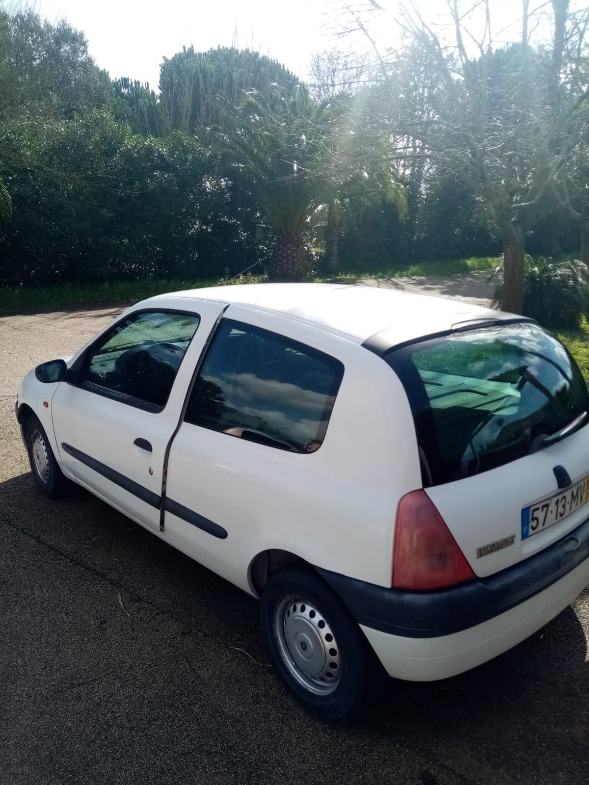 Renault clio usado