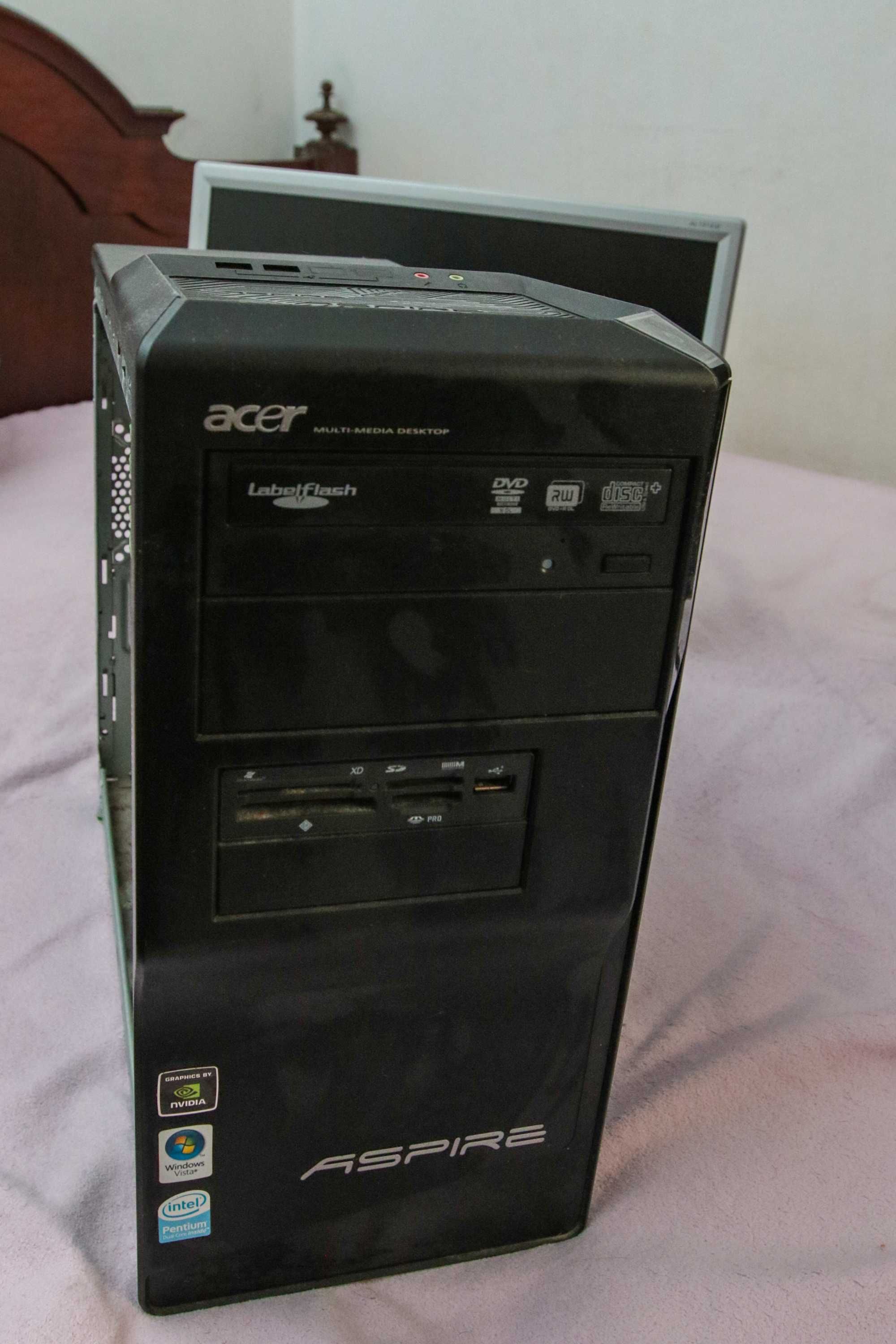 Monitor, colunas, torres pc para desocupar.