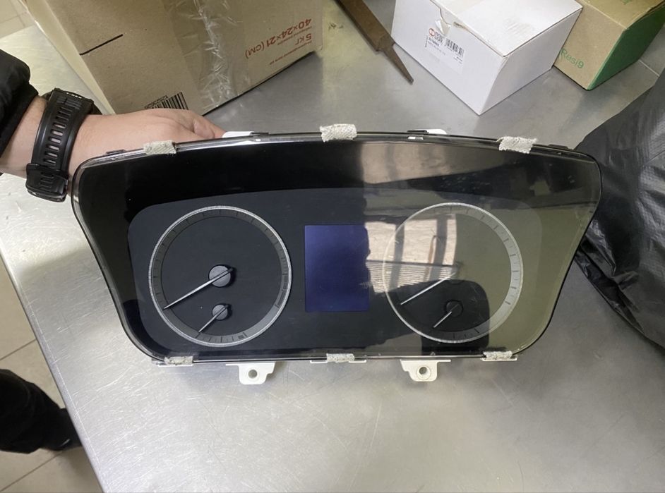 Панель приладів (щиток, приборка) Hyundai Sonata LF 2014-2017рр. (USA)