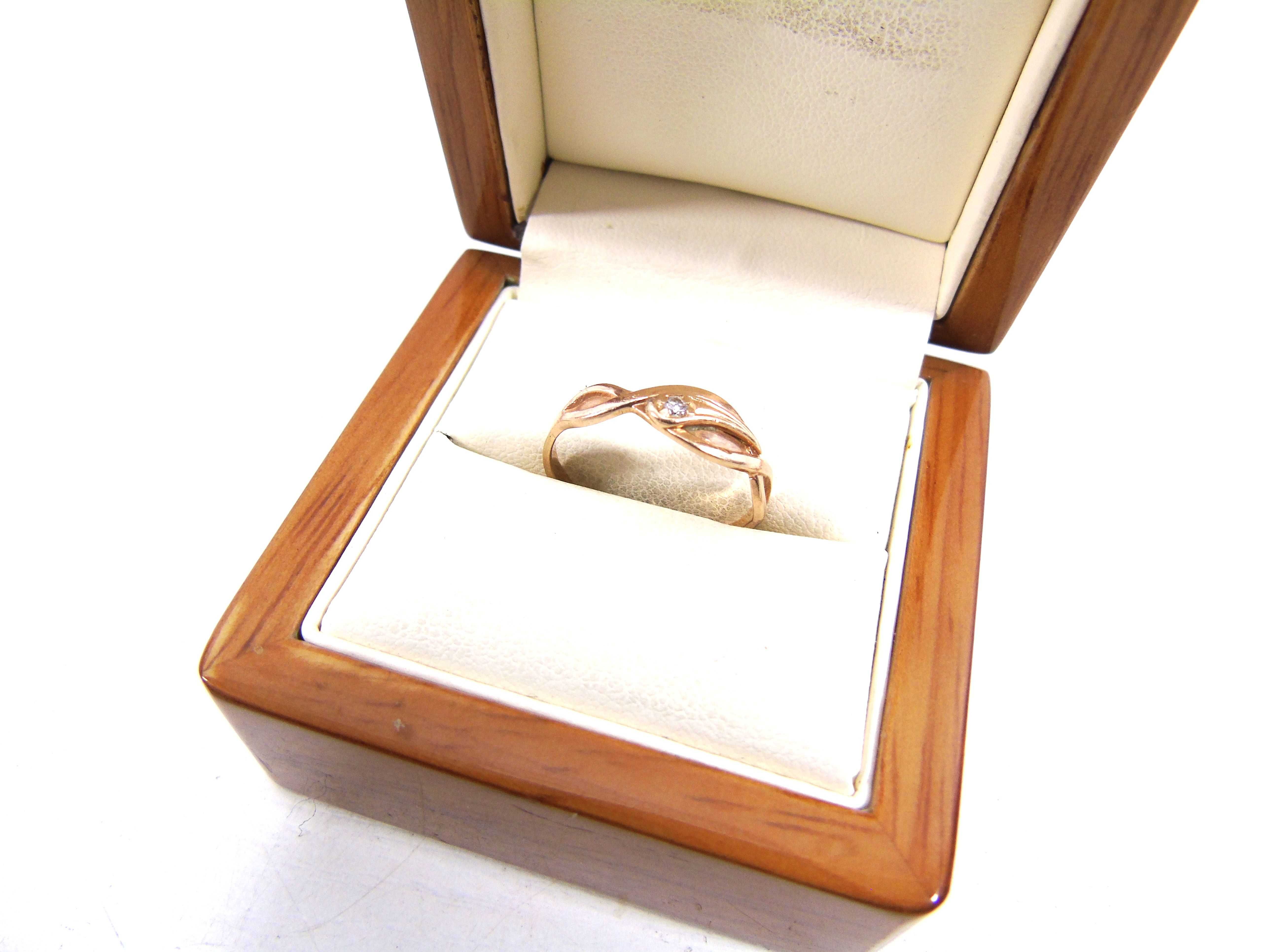 Złoty pierścionek pr.585 r.18 Lombard Żuromin Loombard