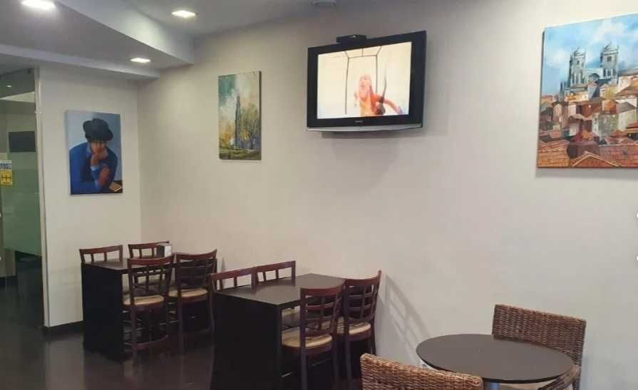 Trespasse de café/ snack-bar em Gaia